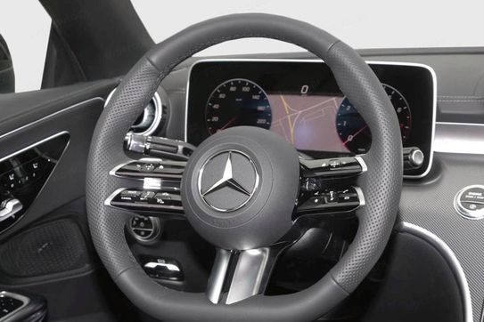 Mercedes CLE 200 4-Matic AMG Line