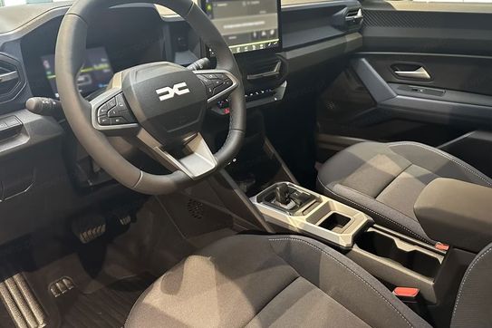 Dacia Bigster Expression 1.8 Full Hybrid