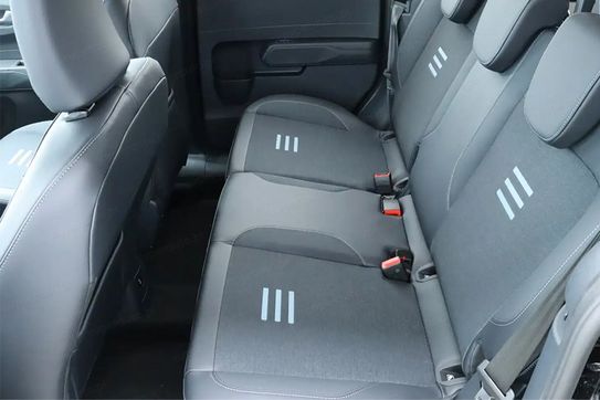 Ford Tourneo Courier Active A7