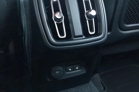 Volvo XC40 B4 B R-Design