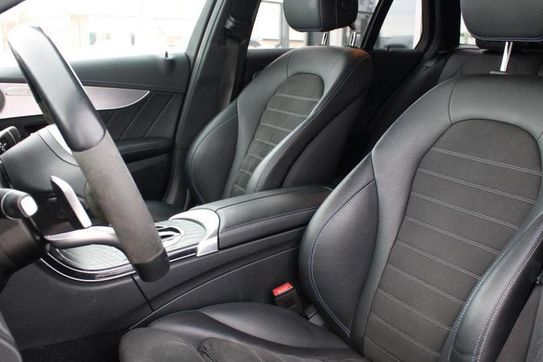 Mercedes Klasa C AMG Night Edition 9G