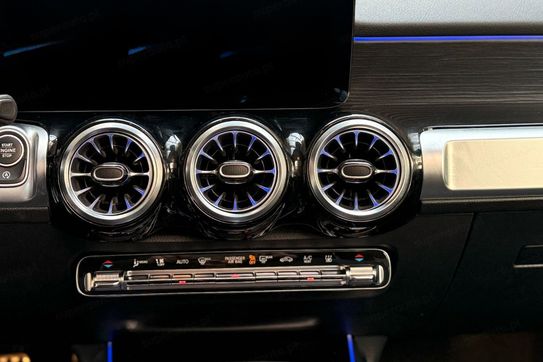 Mercedes GLB 180 AMG Line