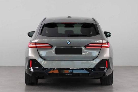 BMW Seria 5 Touring 520d xDrive M Sport