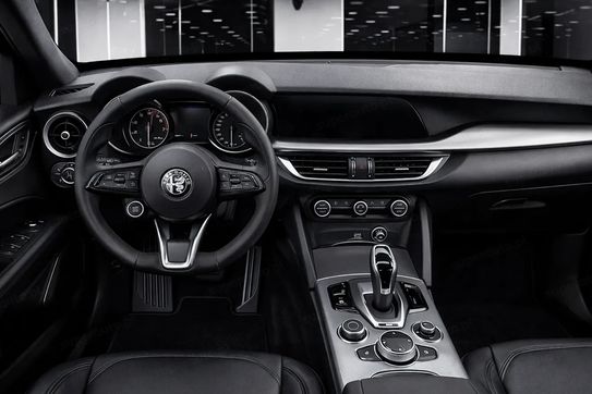 Alfa Romeo Stelvio Turbo Sprint Q4