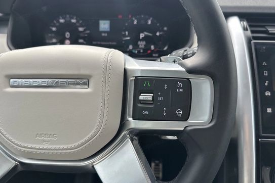 Land Rover Discovery D350 Dynamic HSE