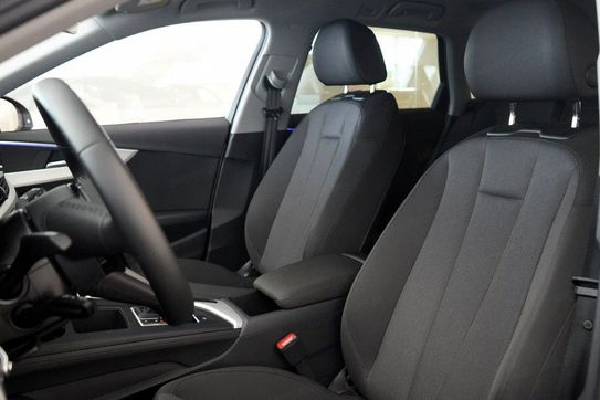 Audi A4 Avant 35 TFSI