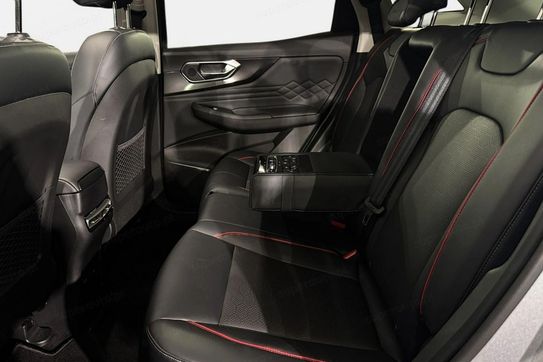 Baic Beijing 7 1.5T Luxury Plus Dct