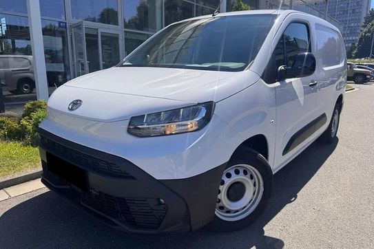 Toyota Proace City Long Active