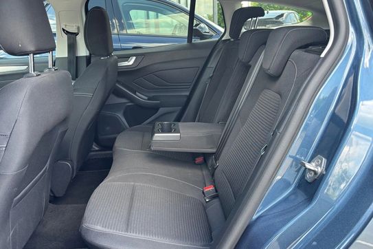 Ford Focus 1.0 Ecoboost Mhev Titanium x