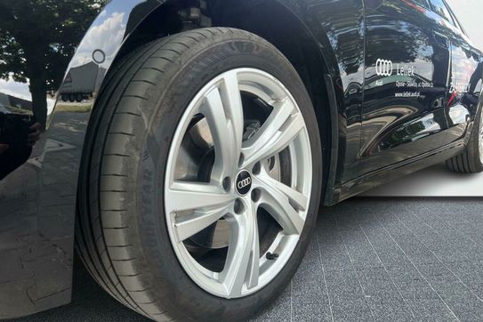 Audi A5 TFSI 110 kW S tronic