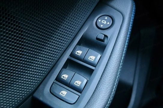 BMW Seria 2 218i Sport Line aut