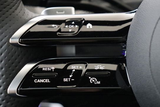 Mercedes CLE 300  4-Matic AMG Line