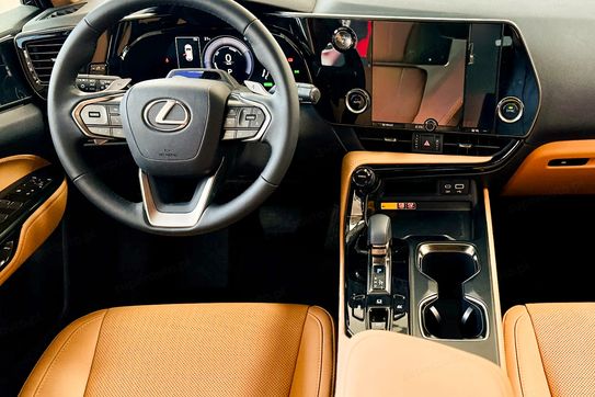 Lexus NX 350h Prestige 2WD