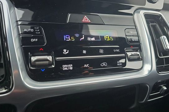 Kia Sorento 1.6  AWD aut 7os.