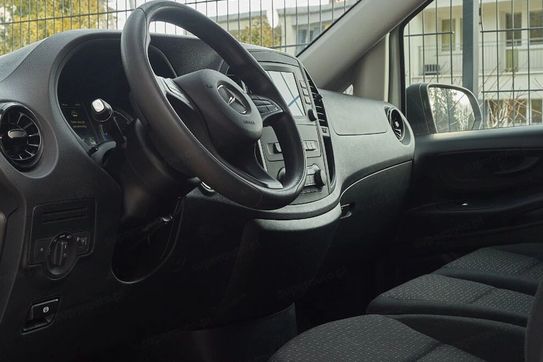 Mercedes Vito eVito L2