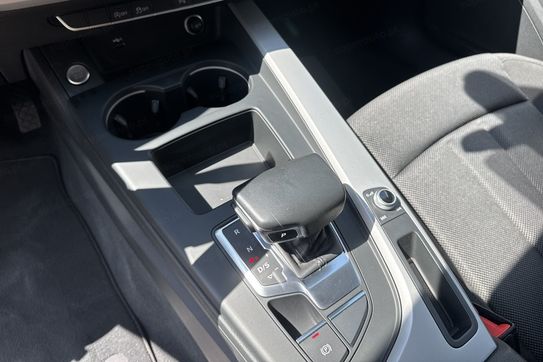 Audi A4 35 TFSI Advanced