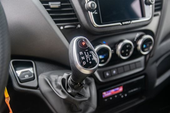 Iveco Daily 70C18HA8/P Hi-Matic Autolaweta Pomoc Drogowa