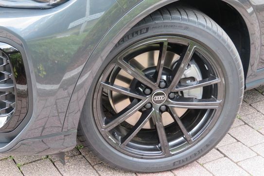 Audi Q5 TDI quattro S line