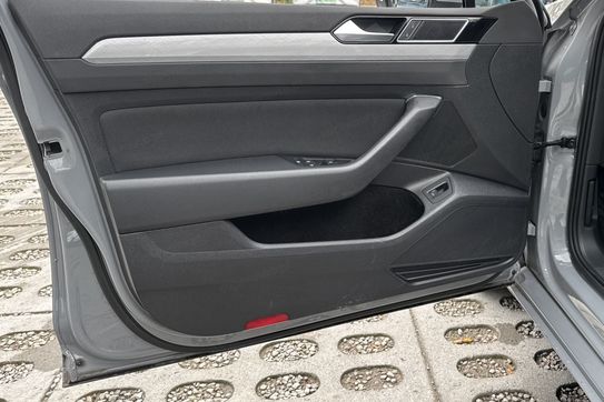 Volkswagen Passat Business 1.5 TSI EVO  DSG