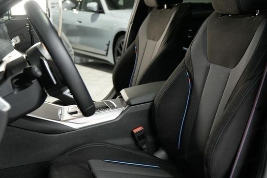 BMW Seria 3 320i xDrive M Sport