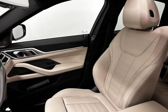 BMW Seria 4 Gran Coupe M440i xDrive