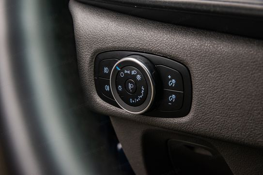 Ford Transit Custom 320 Kombi L2H1 Trend