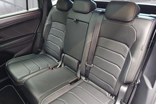 Volkswagen Tiguan 2.0 Tdi 4MOT r-Line Dsg