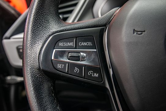 BMW Seria 1 118i Advantage aut