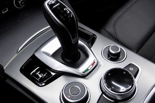 Alfa Romeo Stelvio Turbo Sprint Q4