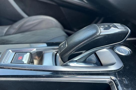 Peugeot 3008 2.0 BlueHDi GT S&S EAT6