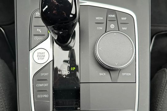 BMW Seria 1 118i aut