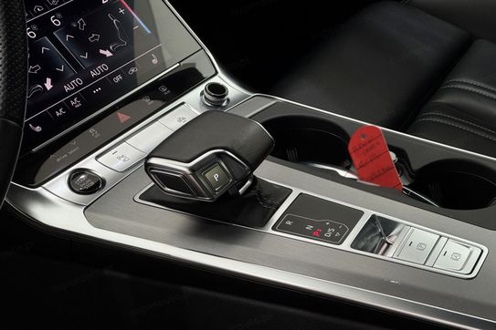 Audi A6 55 TFSI e quattro S Line