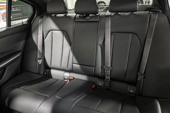 BMW Seria 3 320i xDrive M Sport