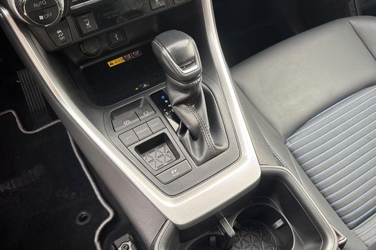 Toyota RAV4 Selection 2.5 Hybrid