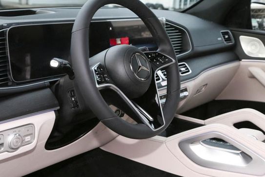 Mercedes GLE 300 d  4-Matic AMG Line