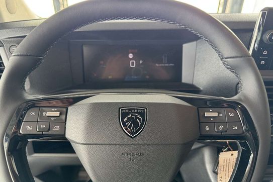 Peugeot Expert Long L2H1 Zabudowa Brygadowa