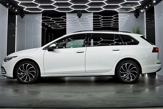 Volkswagen Golf VIII 2.0 TDI Life