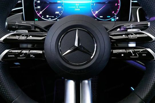 Mercedes Klasa E E 220 d mHEV 4-Matic AMG 9G-Tronic