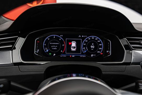 Volkswagen Arteon 2.0 TDI R-Line DSG