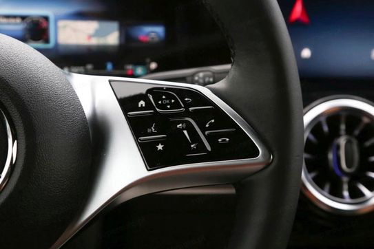 Mercedes GLB 200  Progressive