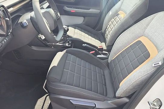 Citroen C3 Aircross Plus 1.2 Turbo