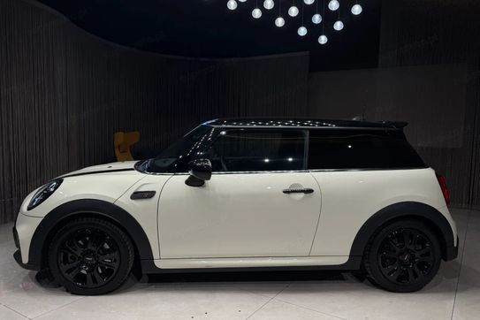 Mini Mini Hatch 3dr Cooper S John Cooper Works Trim