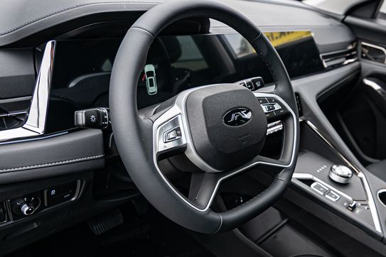JAC JS8 PRO 1.5 T-GDI 7 DCT 6os.