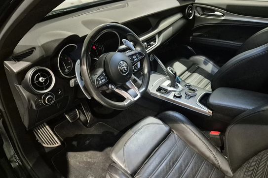 Alfa Romeo Stelvio Turbo Veloce Q4