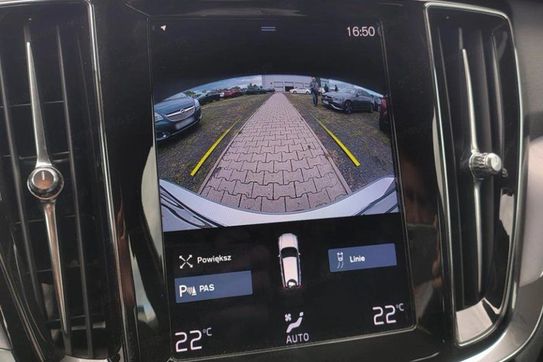 Volvo V60 B4 D Momentum Pro