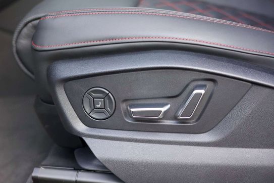 Audi Q7 60 TFSI e quattro S Line