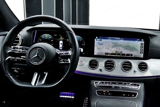 Mercedes Klasa E 220 d 4-Matic 9G-TRONIC