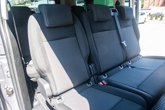 Opel Zafira Life Extra Long L2H1 Business AT8