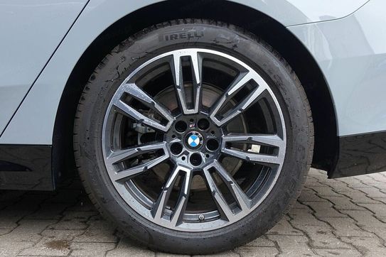 BMW Seria 5 520d xDrive M Sport