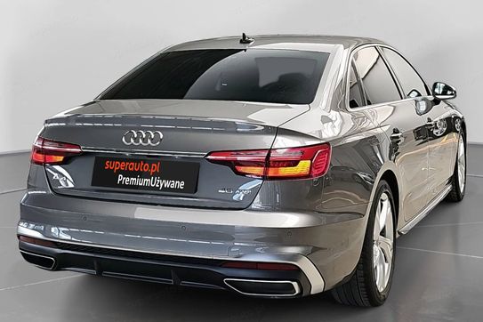 Audi A4 40 TDI S Line S tronic